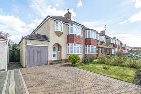 undefined, Ridgemount Avenue Shirley CR0