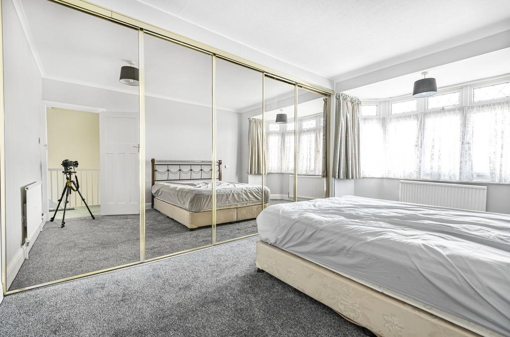 Bedroom (5)