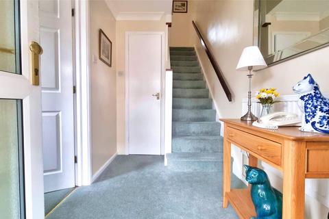 3 bedroom semi-detached house for sale, Horley, Surrey, RH6