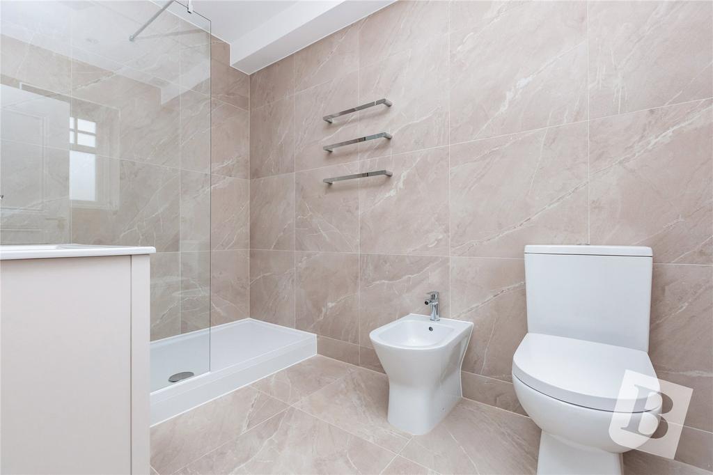 En-Suite 1