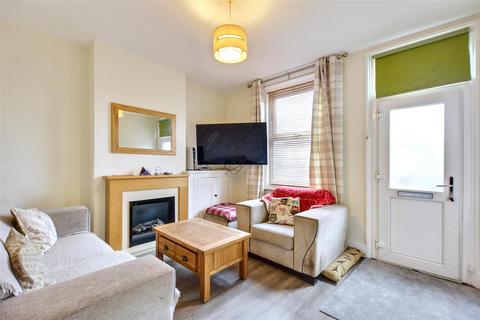 2 bedroom end of terrace house for sale, St. James Terrace, Stapleford, Nottingham