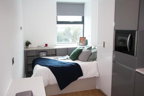 1 bedroom apartment to rent, Chester Road, Manchester M16