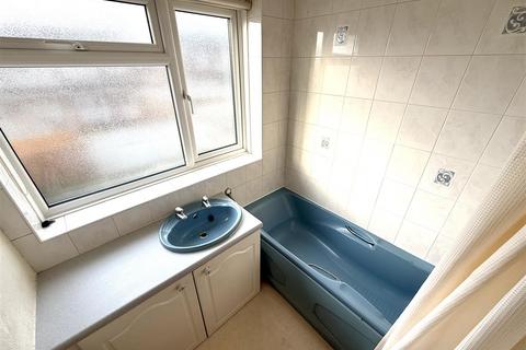 3 bedroom semi-detached house for sale, Ridgeway, Darlington