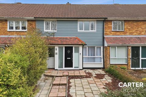 Short Acre, Basildon, SS14