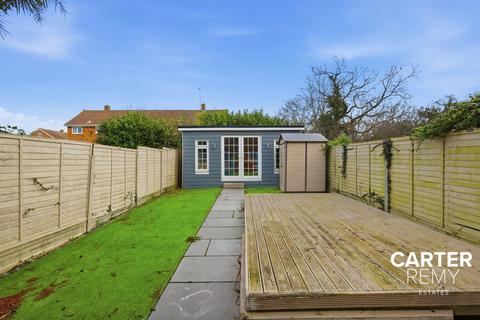 undefined, Short Acre, Basildon, SS14