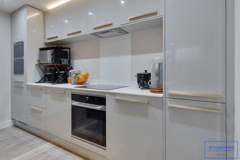 2 bedroom apartment for sale, Ringwood Road, Parkstone. Poole