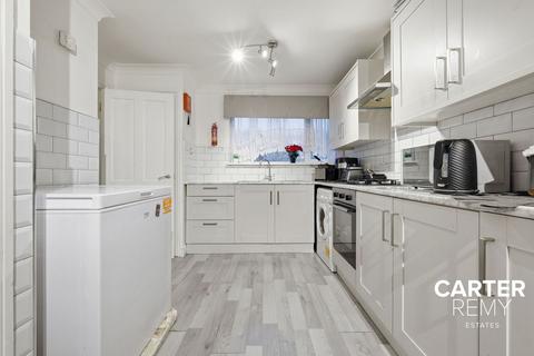 3 bedroom terraced house for sale, Pin Mill, Basildon, SS14