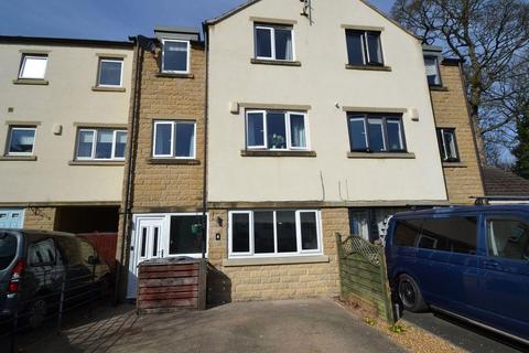 Lodge Road, Thackley, Bradford