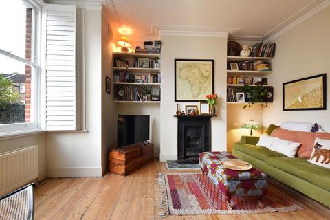 2 bedroom flat for sale, Farren Road, London, SE23 2EA