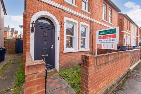 undefined, College Rise, Maidenhead