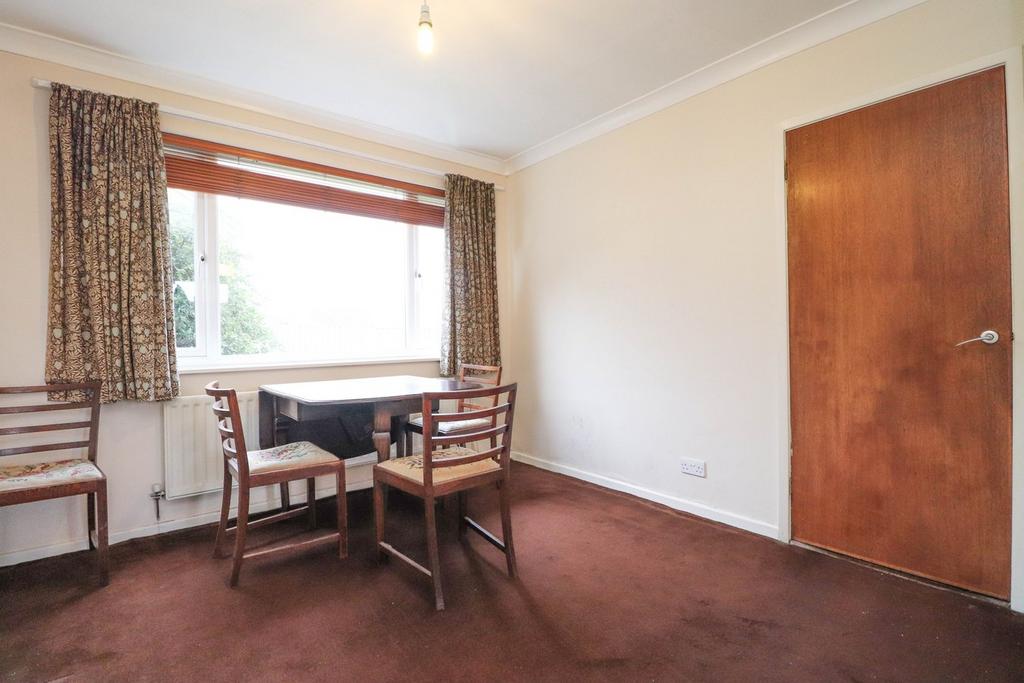 Dining Lounge