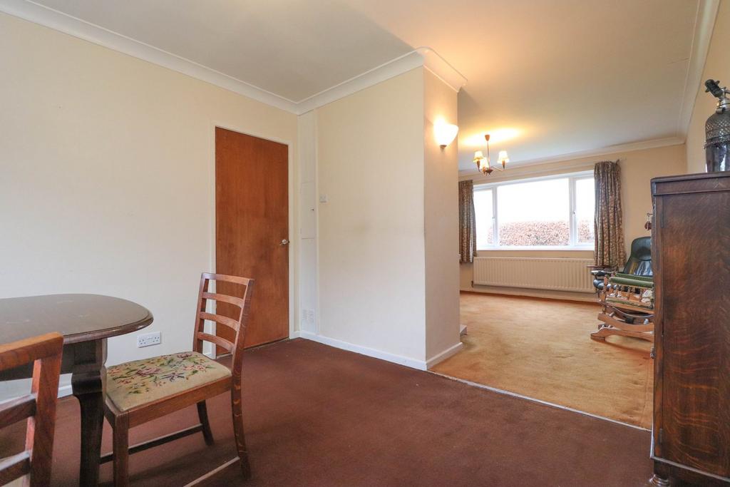 Dining Lounge
