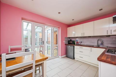 undefined, Jayne Close, Wollaton, NG8