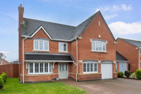 4 bedroom detached house for sale, 7 Addyes Green, Droitwich, Worcestershire.  WR9 8PJ