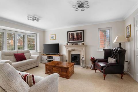 4 bedroom detached house for sale, 7 Addyes Green, Droitwich, Worcestershire.  WR9 8PJ