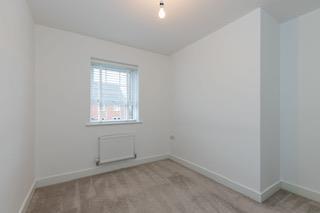 13 - Bedroom 4 - 5 White Iris Place.jpg