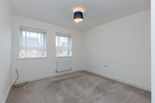 16 - Bedroom 3 - 5 White Iris Place-4.jpg