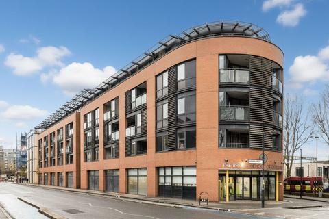 1 bed flat/apartment for rent in Southwark Bridge Road, London, SE1