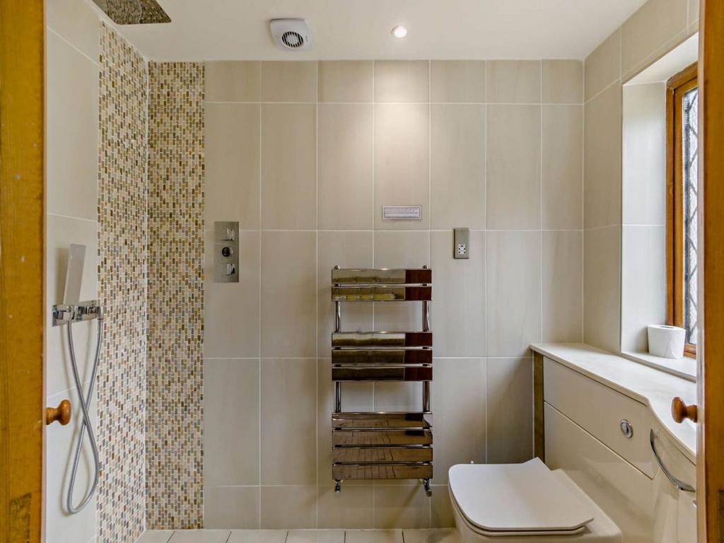 En Suite 1