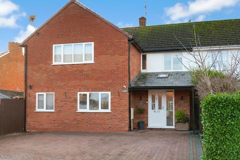 undefined, Church Road, Evesham, WR11