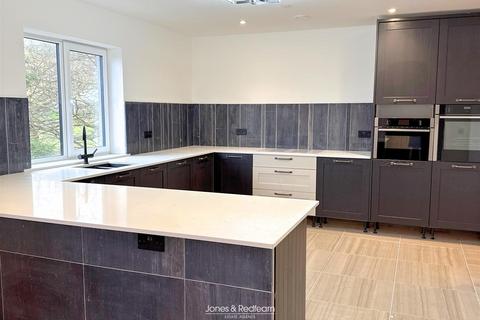 undefined, Bryn Derw, Betws Yn Rhos, Abergele