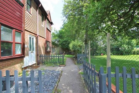 undefined, Orchard Close, Wokingham, RG40