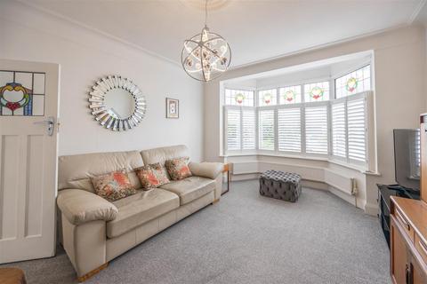 undefined, MOUNT AVENUE, Westcliff-On-Sea