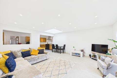 3 bedroom terraced house for sale, Musk Hill, Hemel Hempstead, HP1