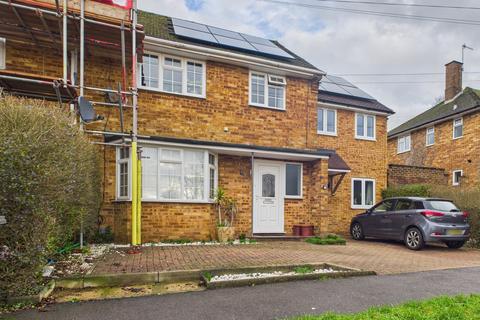 3 bedroom terraced house for sale, Musk Hill, Hemel Hempstead, HP1