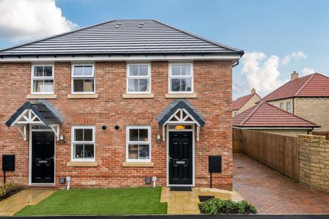 2 bedroom semi-detached house for sale, Pear Avenue, Adel, Leeds, LS16