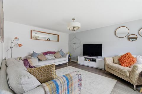 undefined, Warboys Close, Buntingford