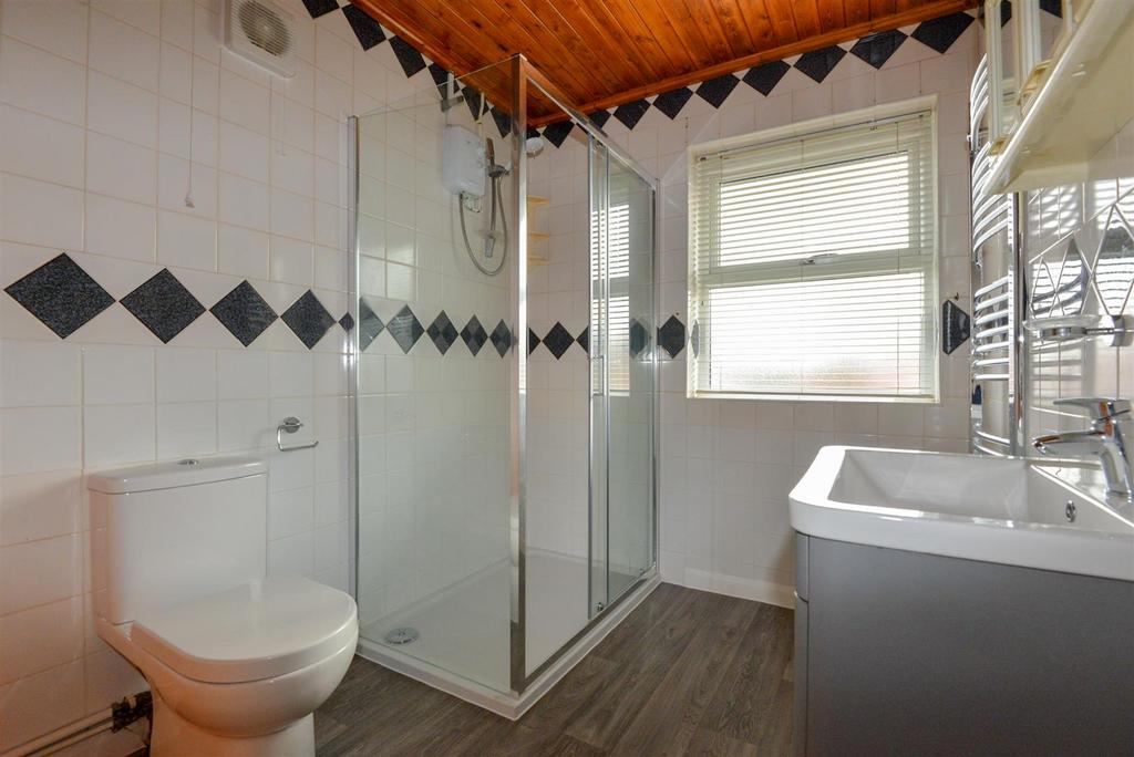 Shower Room 1.jpg