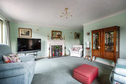 4 bedroom detached house for sale, Cotman Drive, Bradwell
