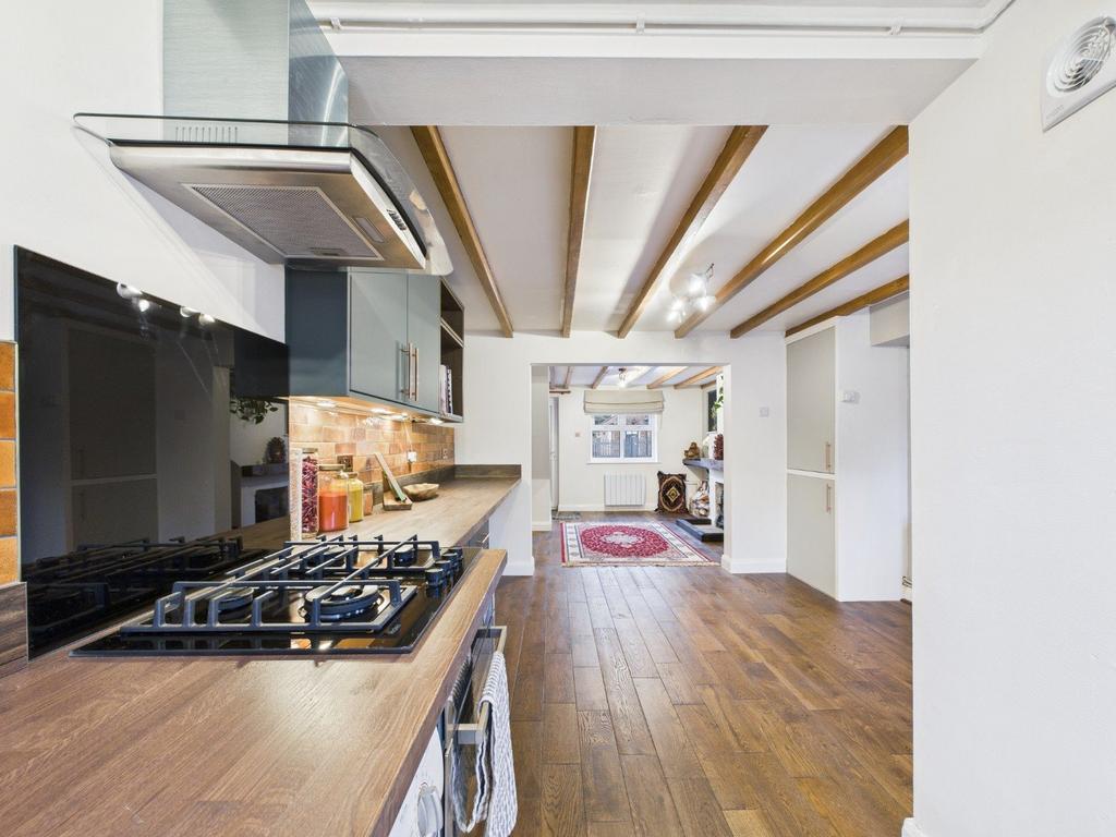 Kitchen/Dining Area