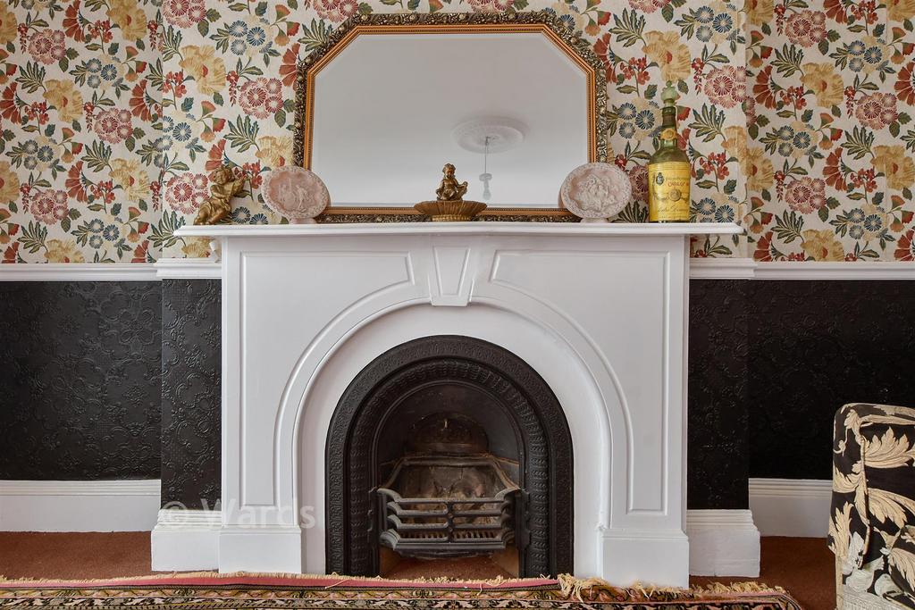 Internal Feature
