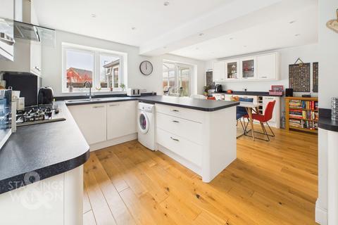4 bedroom detached house for sale, Appletree Lane, Roydon, Diss