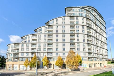 2 bedroom flat to rent, Centrium, Woking GU22