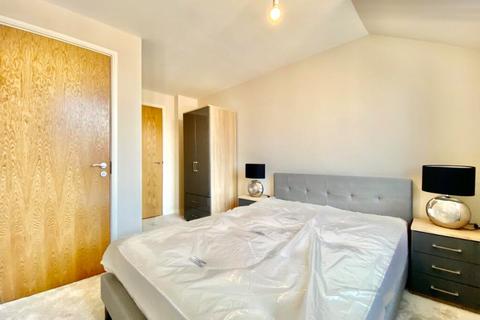 2 bedroom property to rent, Elms Lane, Wembley, London, HA0