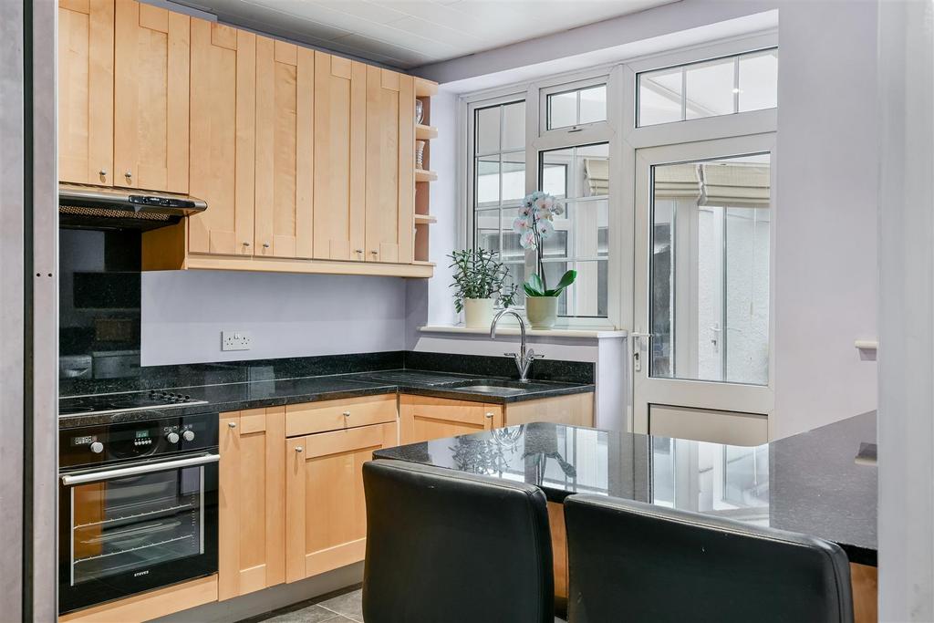 PALMERSFIELD ROAD, 26-18.jpg