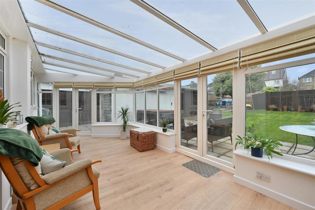 PALMERSFIELD ROAD, 26-23.jpg