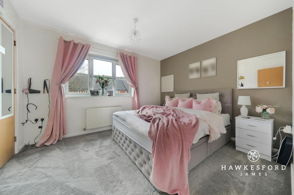Barnfields Court, Sittingbourne - Bedroom 1