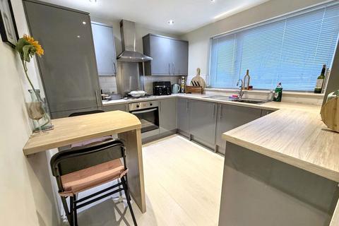 2 bedroom flat for sale, Gresham Close, Cramlington, Northumberland, NE23 6EJ