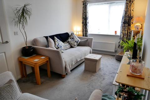 3 bedroom semi-detached house for sale, Brook Close, Lyneham