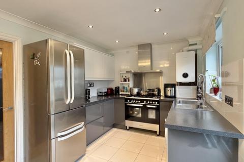 3 bedroom end of terrace house for sale, Slanns Meadow, Kingsteignton, Newton Abbot