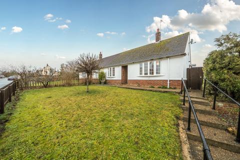 undefined, Puxley Road, Deanshanger, Milton Keynes, Northamptonshire, MK19