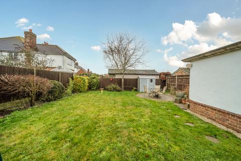 undefined, Puxley Road, Deanshanger, Milton Keynes, Northamptonshire, MK19