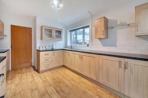 undefined, Puxley Road, Deanshanger, Milton Keynes, Northamptonshire, MK19