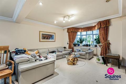 4 bedroom detached house for sale, Cheyne Walk, Hendon