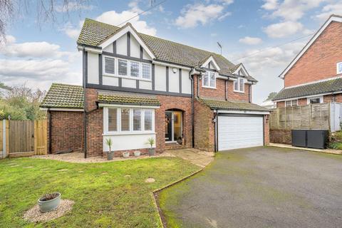3 bedroom detached house for sale, The Woodlands, Stourbridge, DY8 2RA