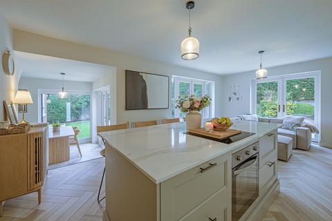 3 bedroom detached house for sale, The Woodlands, Stourbridge, DY8 2RA